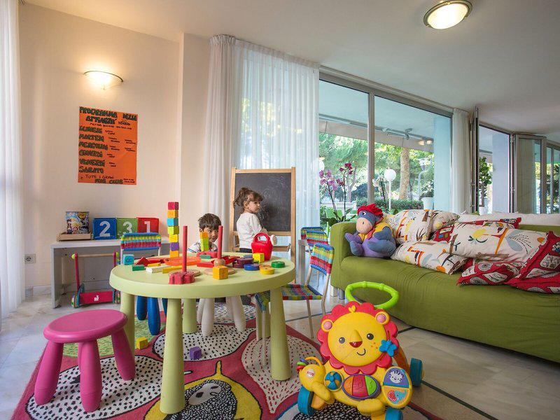 12A0D995BF45319B1E6F3B0F976CD289