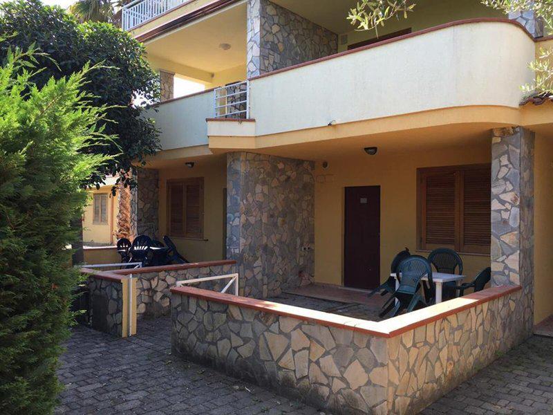 15BFA5164766ACE85D05852EB9E79EFC