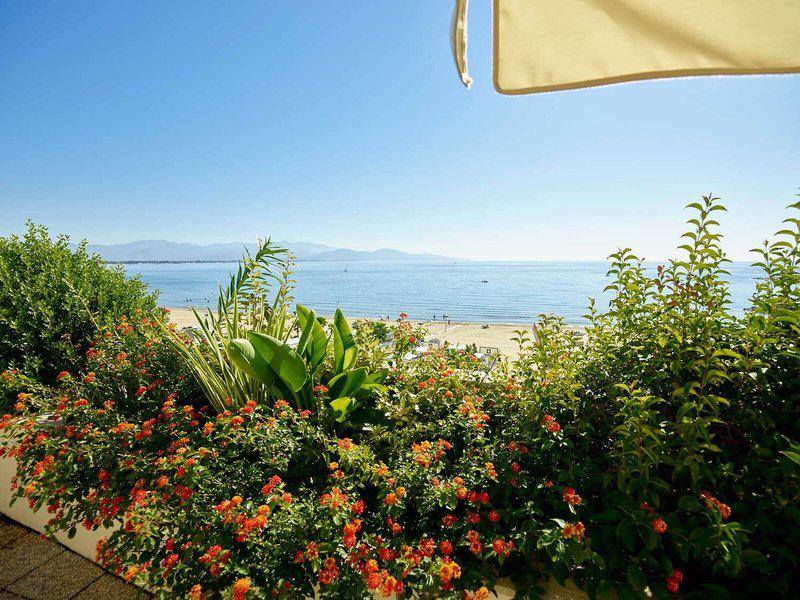 5D05D5F037AFC85EB3AD84727ECBF547