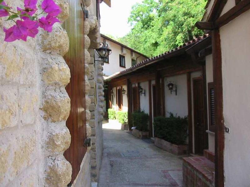 B8A0FF698BC1EF240705B74CA592250C