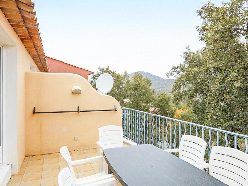 F6365FEF99096C851A365F5936F05B56