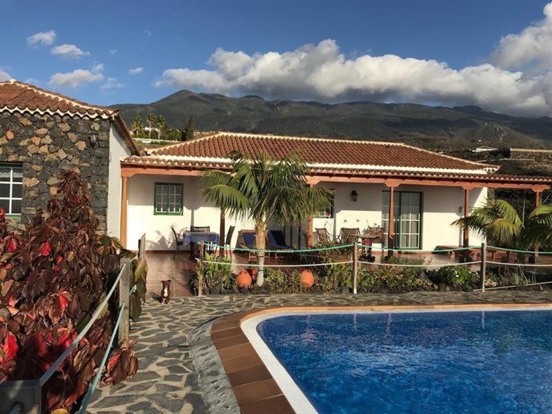 1A8C50A03ECAACB3EE4D35E0E0DF75AC