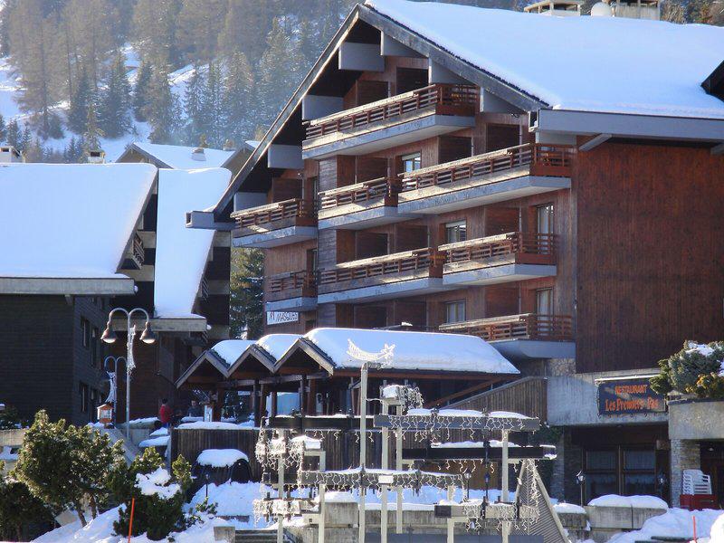 27A40E4C219CE7F76C5671573D77A275