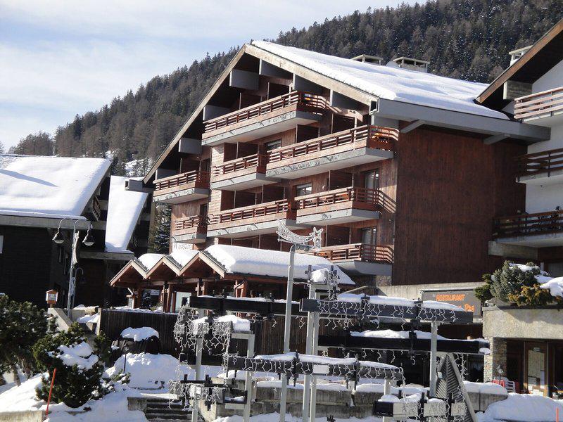 EE397942EA6E79580B7A3DA38E6AE958