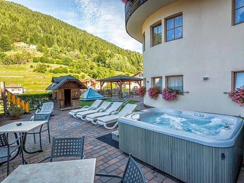 122192BE30379B53DC1844C7D9D8AF47