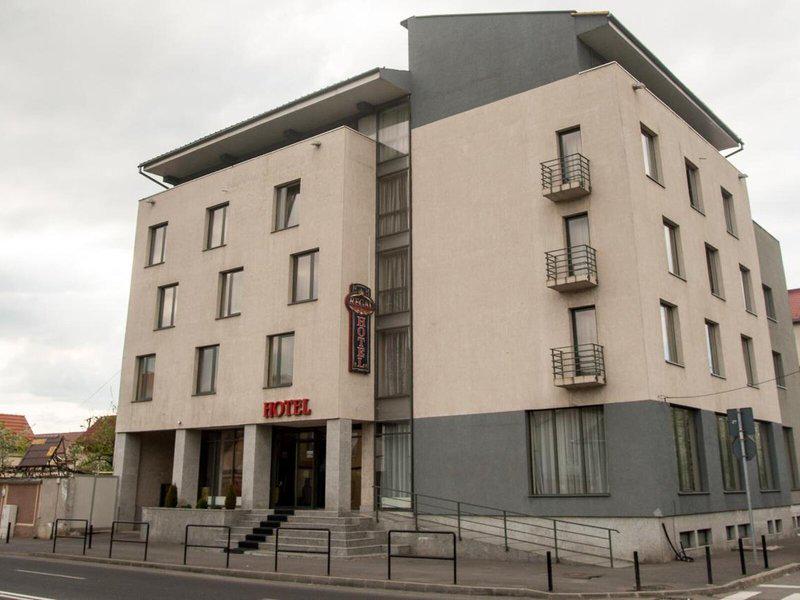 104FA034BCCD6570F7B4F86262F30D78