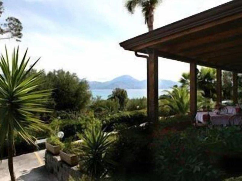 8ED60495C60E9A1D174B05E64A2A50D8