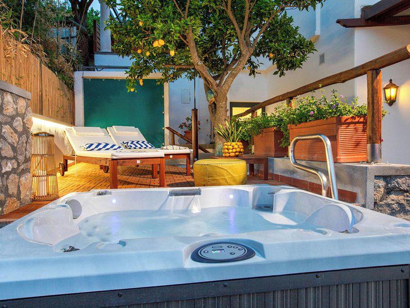 756CE4AA697244C144278EF559FBA8F6