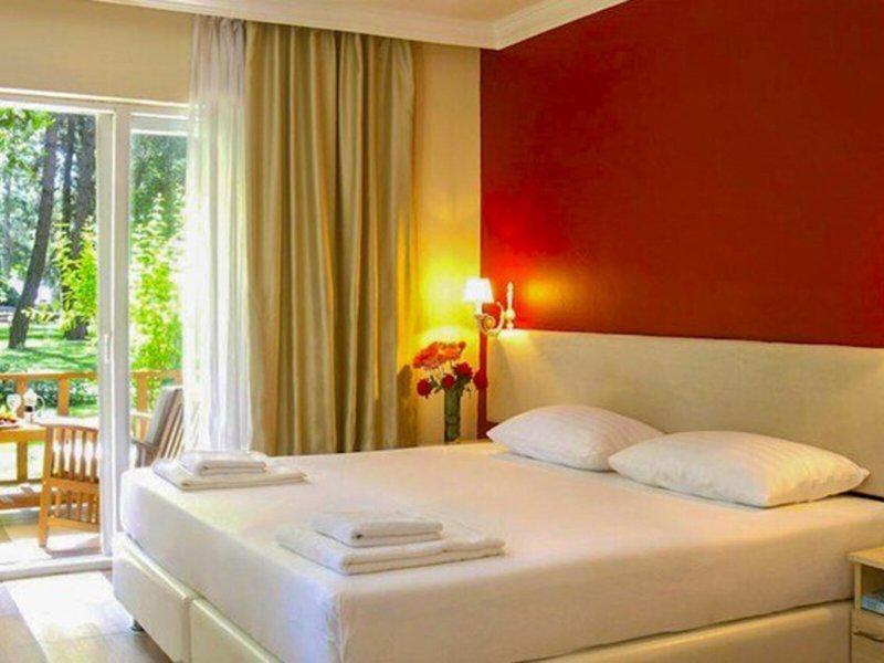 908BA1FA4F9E65944F0F38F232AC7576