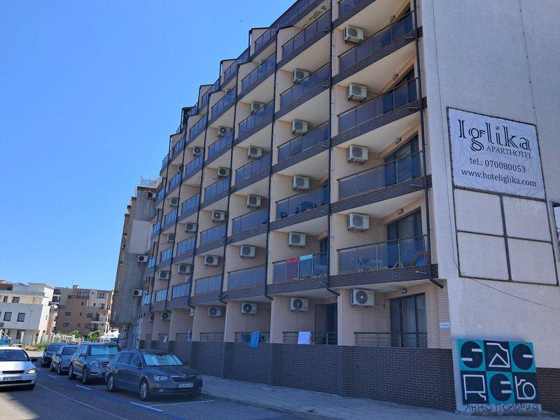 52AADD0E3F0F840DE9E1628D85034E19