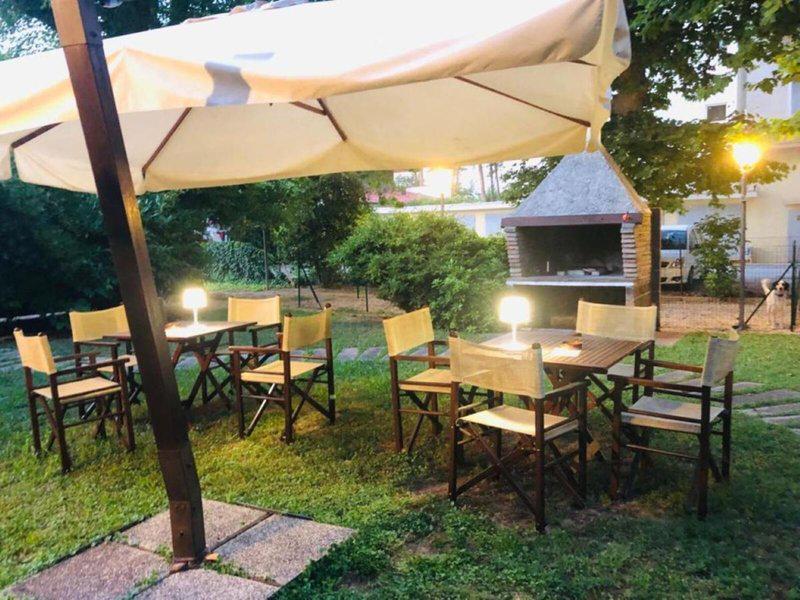 17AB189ECF79FBC79C1F9513F1DEA2A5