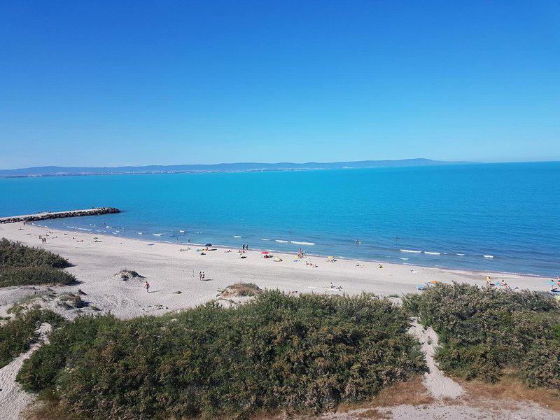 98BD8B0EFAA845FD26D565A1CF8BA41A