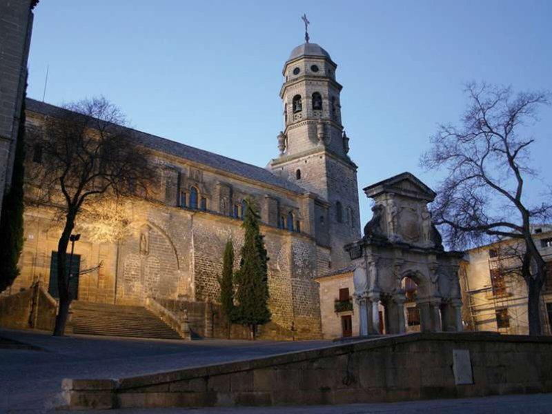 74A6B903FECEB921A3C79CBA9A8DA3FF