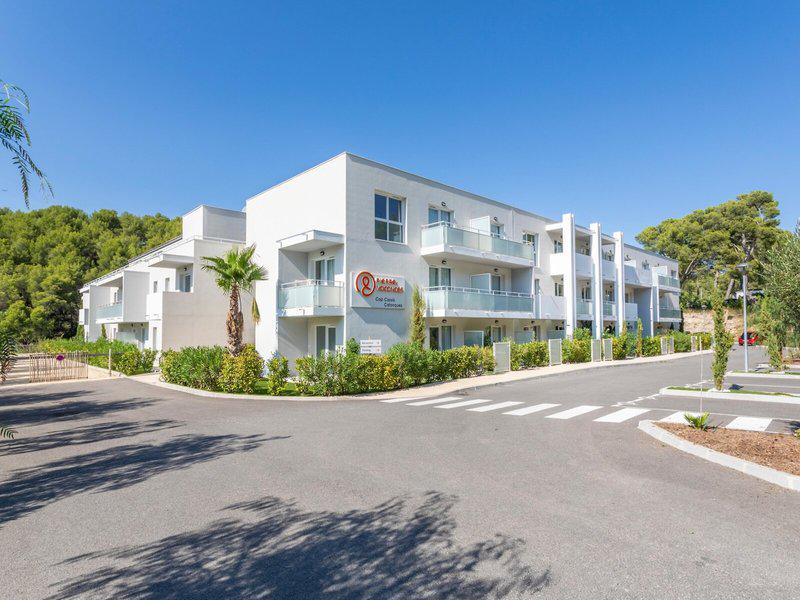 31BDE240D2C40DEAF6353510AF5E4325