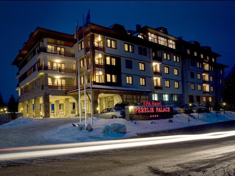 D5CD4DD9521B8EAD99AA82A9F0BADE95