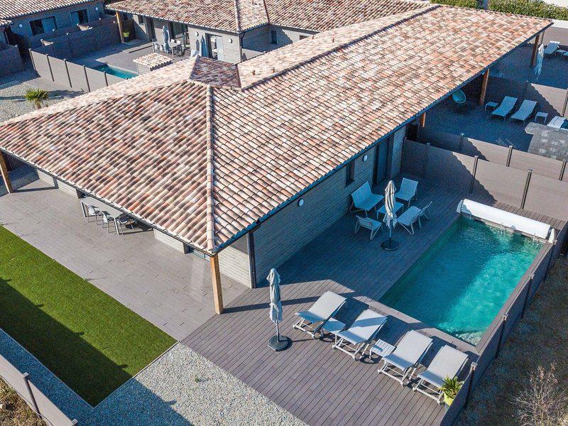 475877EFBA65F74ED4A1681664D8C25E