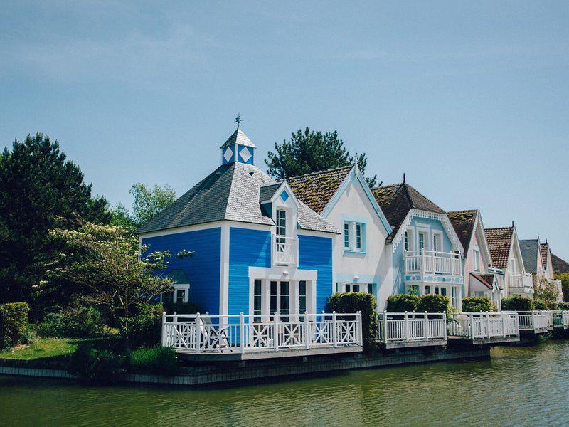 E22C3BA7802F13247E44E11E8F1CE37A