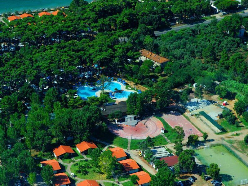 9C4CE92FD4D14B26F440C0806E6C61E8