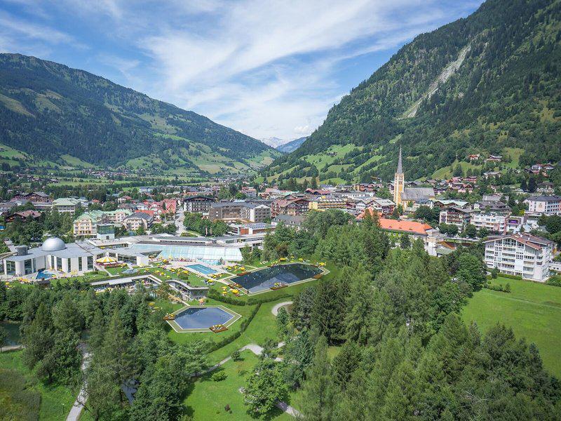 1A2DC0B7A3D03E02C5D84BA60D6E785E