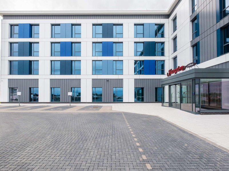 7BB24CD0D7F7FBB78C77C43542E10A73