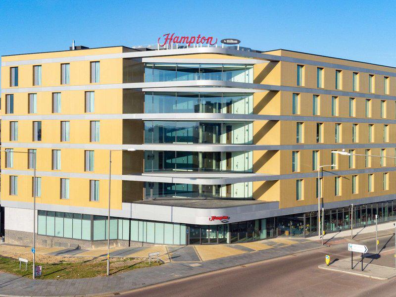 9AFDBB684021D54261A8EFEE2D7F6337