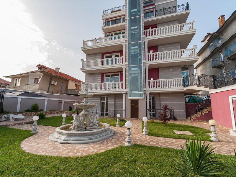 51B119AECB8453700B02EC193B420EC8