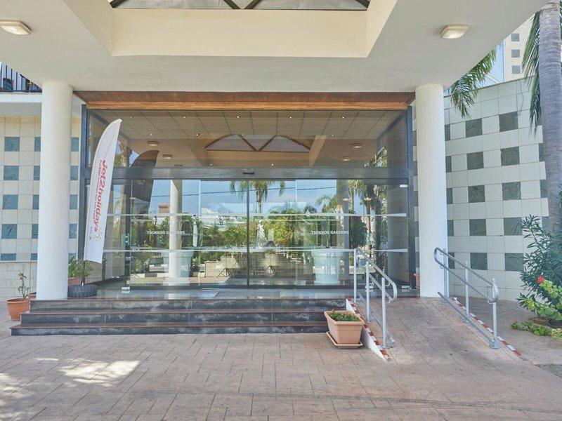 36E48D0DA3B1C6B9549D6D785232A924