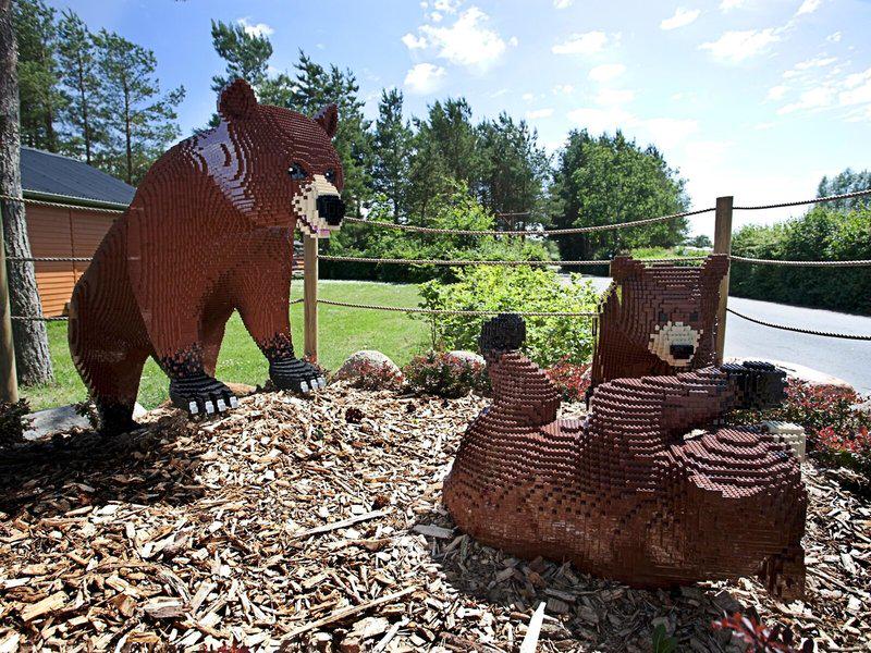 572F7D5FD451779A784543AE03E92C15