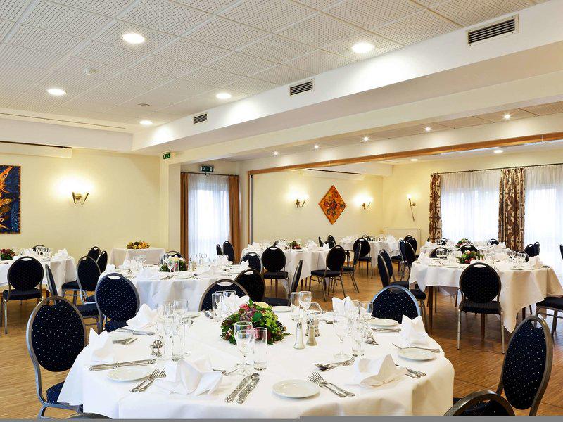 D2C0F27C4892D2415E28BB971BD5E819