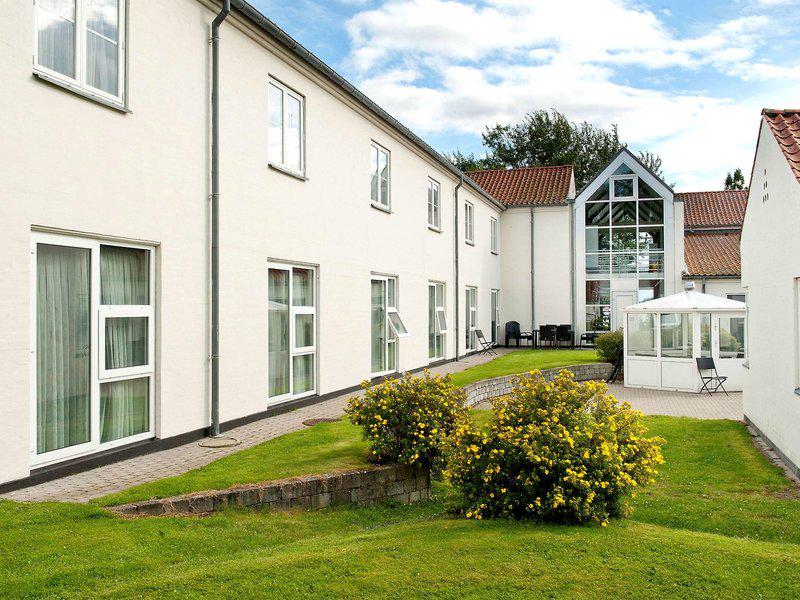 87CB340F26A9AD0E4B44D7A6573ED1E4