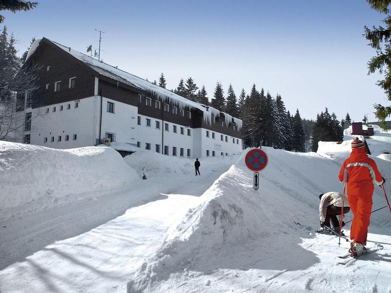 49656FF2615E6A9B7EADC4A631544DDF