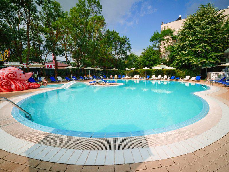 E870A6E0DE42DFB127C8F53E5F2836AB