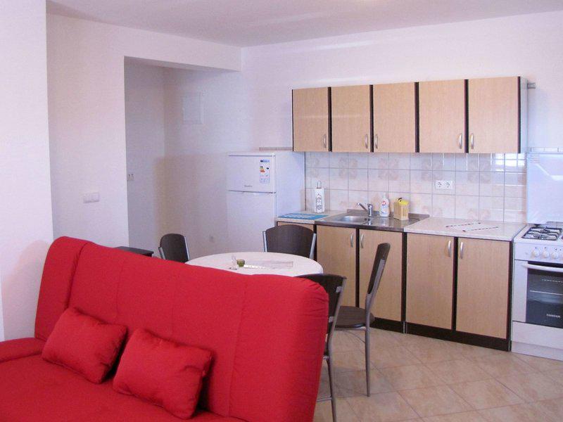 573C84D0FECBC9D12F5CC235FB3CF738