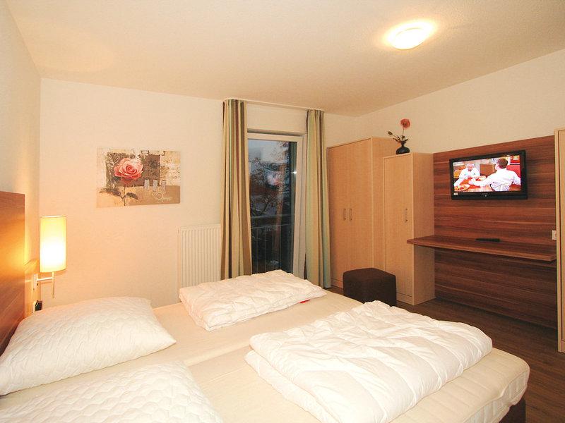 25BADDE98DCBAB8F7B6D96205AC624D6