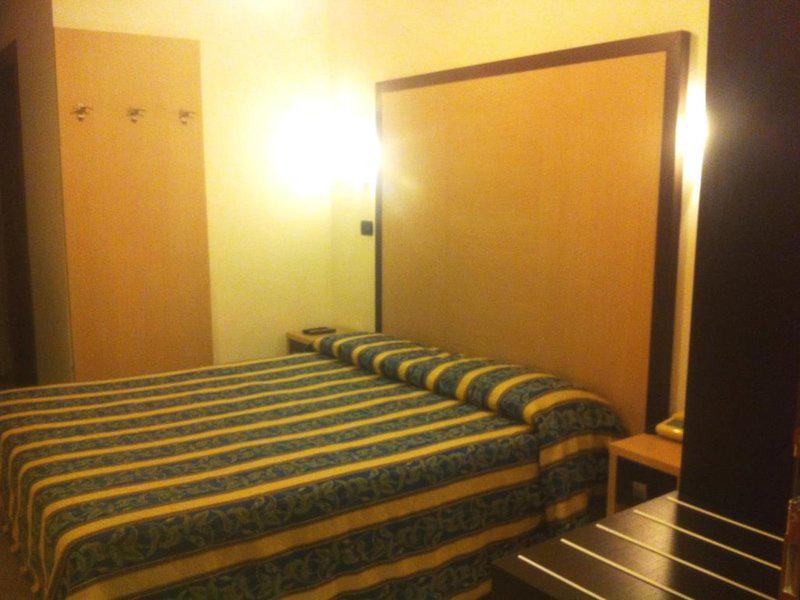 6318AF76CB710B3AB90E1419C1DA5A80