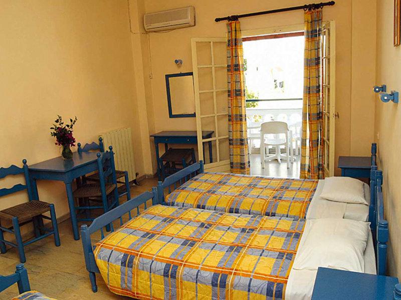 EE9EFF4C4CBE8D3999296FBB6D1BC19E