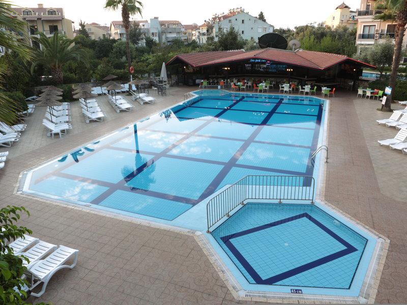 8636B77137D1ECB6A64AB1054730244C