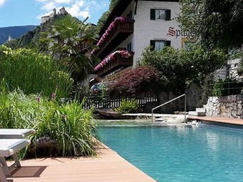 565DDFD7C0E4D9BBC8DCC0C571CC4849