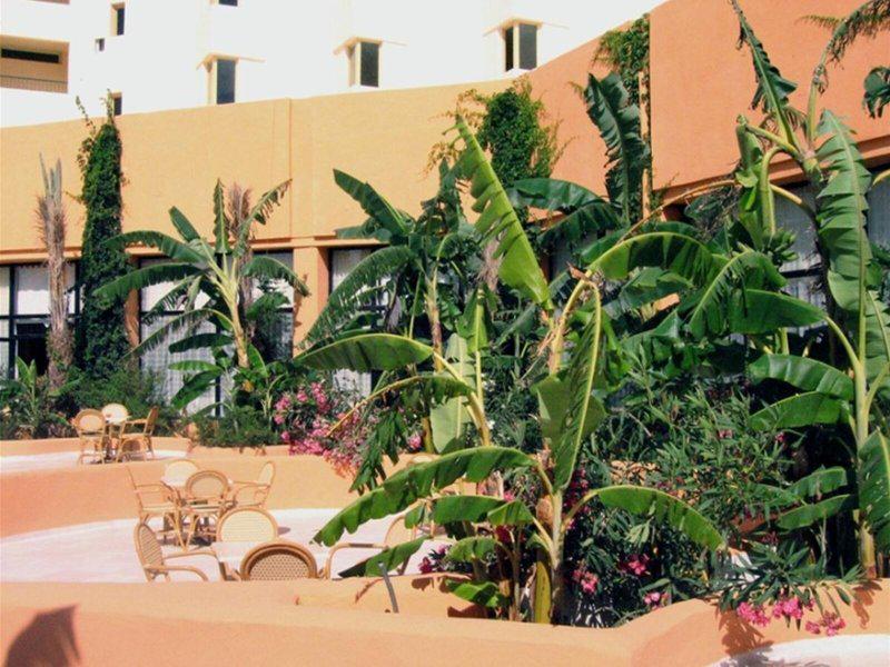 C04C147E09F6116D50B1520481674DE2