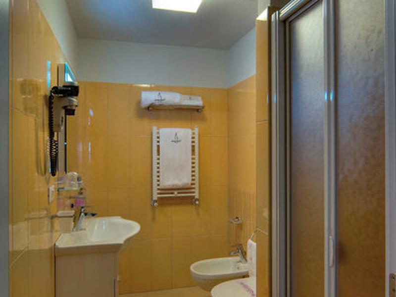 671779B49410BF4F001B19888B34E498