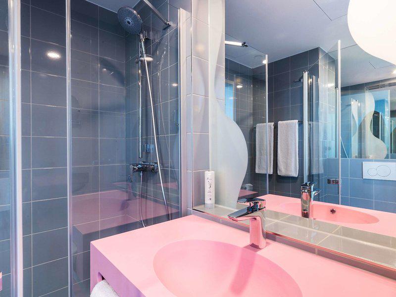 A5DCC77E2B4A661FAA6F2813D5189477