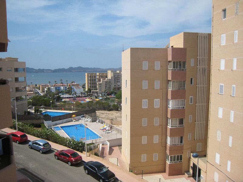 E4E618FB305417E82D35382AA5E53C21