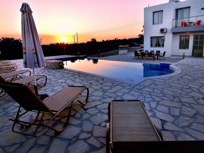 7DEE9278AD36C98739DCD4F22B2CC0D2