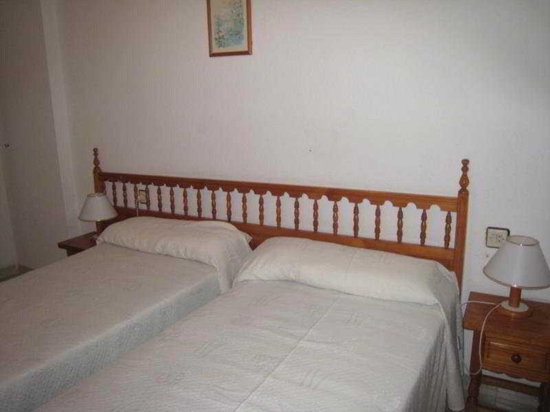 367AD7136AF8697BD100FAE7BFF65556