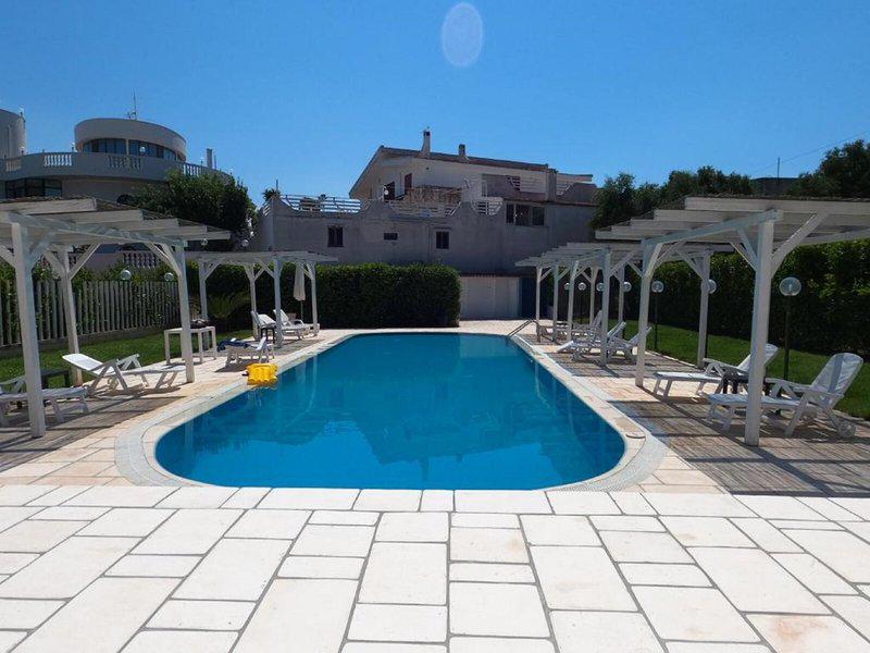 0005E15BC89C897A371DBBBCA4701AB7