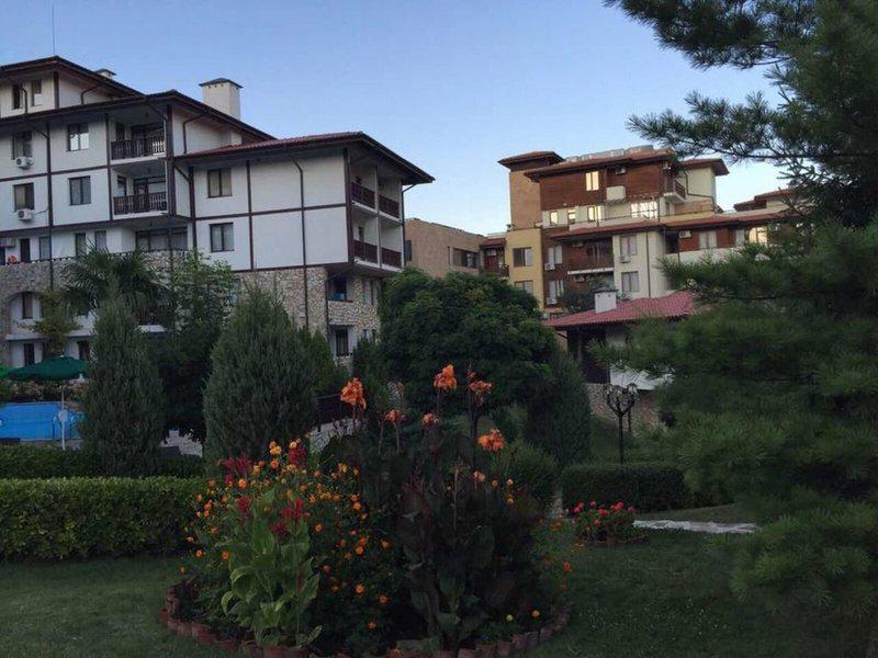 79F376DB37C5011E2E5337165438D893