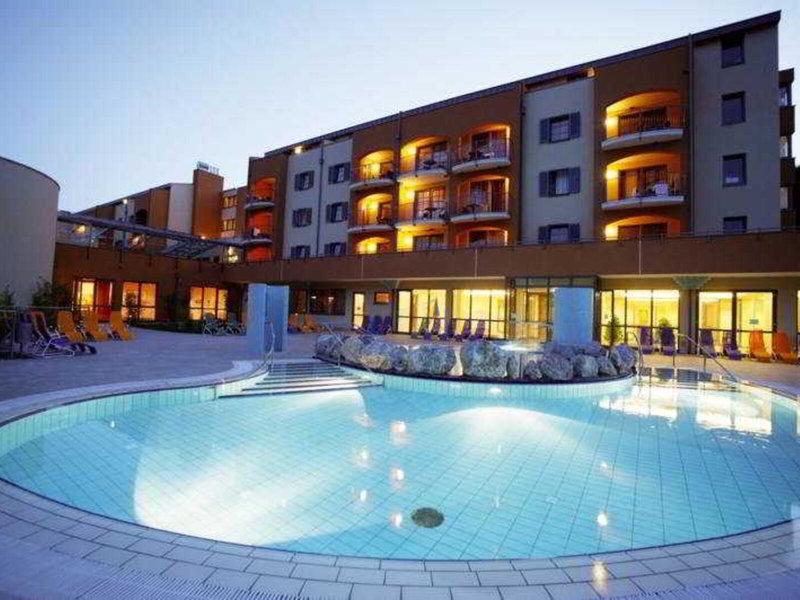 2844A3416F5D43C3B63DB1984747F9B8