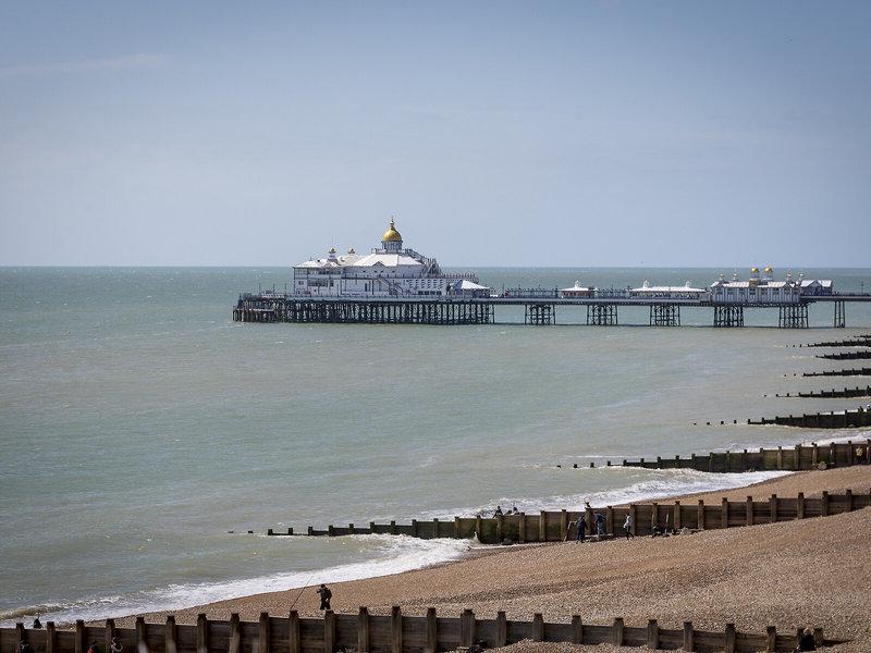 D4390168C66C05615BF07E736B6C93EA