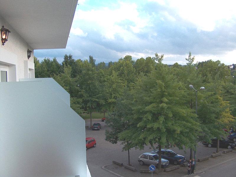 E45DD10081DD7BA27F77764A5F526FA8