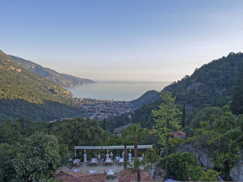 CD46D68D29C84EEED460FD58F3F15824